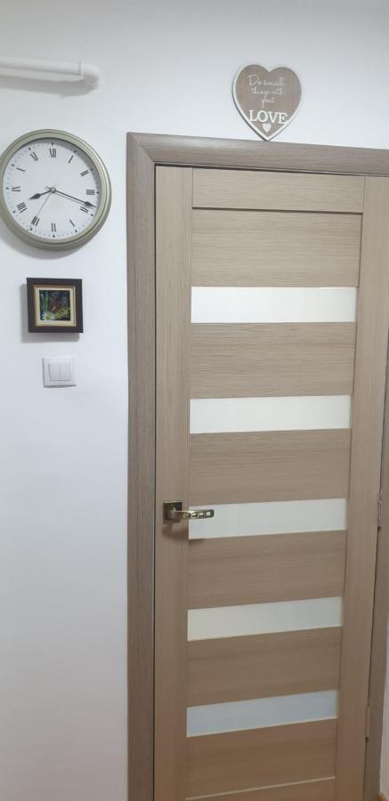 Hellen Apartament Targoviste Zewnętrze zdjęcie