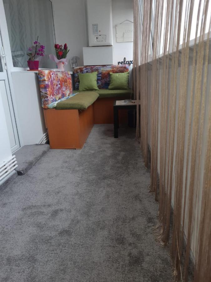 Hellen Apartament Targoviste Zewnętrze zdjęcie